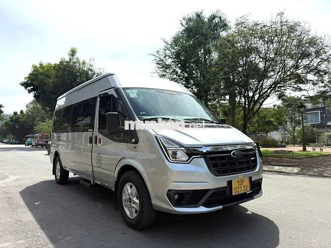 Ford Transit 2022 Bạc 126.000 km