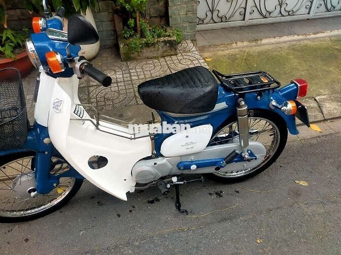 Honda Cub 81 Xanh trắng Đã sử dụng