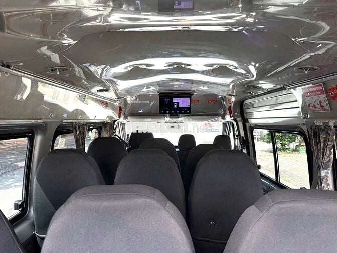 Ford Transit 2022 Bạc 126.000 km