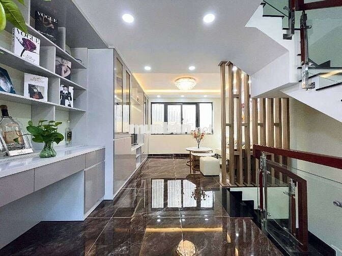 BÁN NHÀ LÊ VĂN QƯỚI - 4,5 X 17M - 4 TẦNG - HẺM XE HƠI 7M - GIÁ 6,75 TỶ