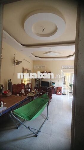 Nhà mặt tiền 400m2, 2 phòng ngủ, đ.Nguyễn Thị Nê, P.H.Đ, Củ Chi