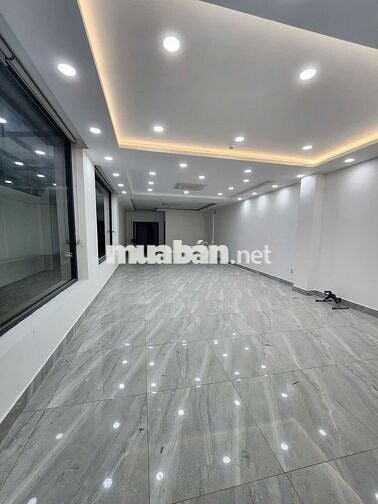 CHO THUỂ TÒA NHÀ LÀM VP/CTY QL 13 CŨ CÓ THANG MÁY