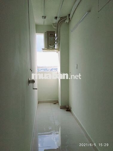 CHO THUÊ TOPAZ ELITE 2PN 2WC / Có sẵn máy lạnh / Giá thuê 11tr/tháng