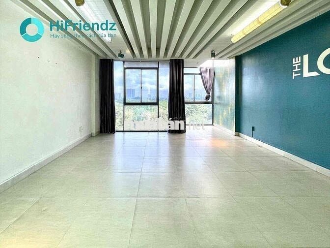 Khai trường phòng mới xây bancol siêu thoáng mát thuận tiện ueh vhu rm