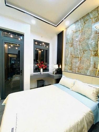 Nhà Siêu ĐẸP Hẻm Xe Hơi Ngay Cầu Long Kiểng, 04 PN, 03 Tầng, 3x14m