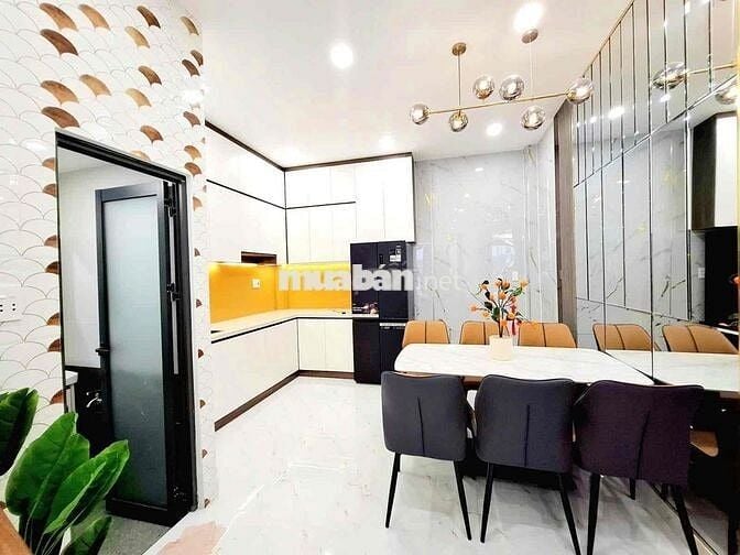 1 căn *** Q. Tân Phú nhà mới 100% hẽm xe hơi thông