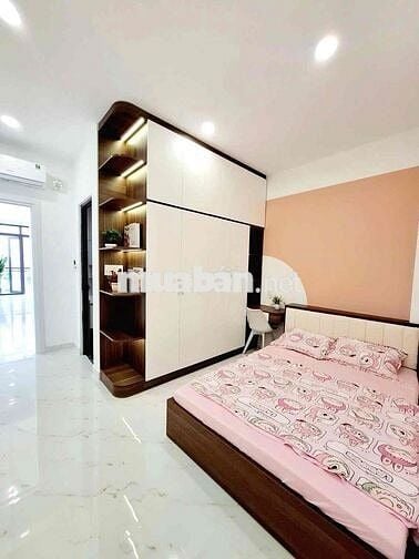 1 căn *** Q. Tân Phú nhà mới 100% hẽm xe hơi thông