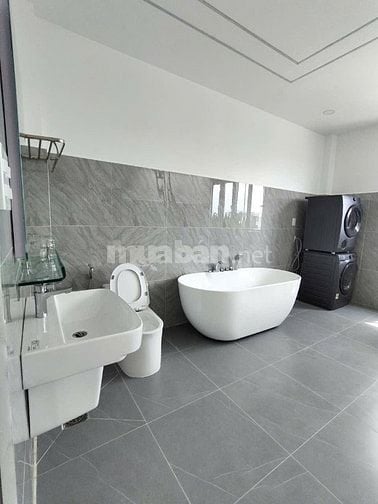 Chỉ hơn 7 đồng có Nhà Thạnh Xuân 25.(5x17m 4 lâu ) kề Công Viên 150ha.