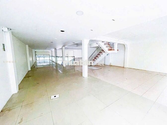 Cho Thuê Nhà Mặt Tiền: Lê Văn Thọ, P16,Gò Vấp, TPHCM_DT: 600m2