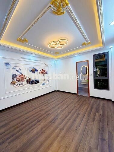 Bán nhà đẹp hẻm xe tải Lê Văn Quới, Bình Tân, 63 m2, 5 tầng