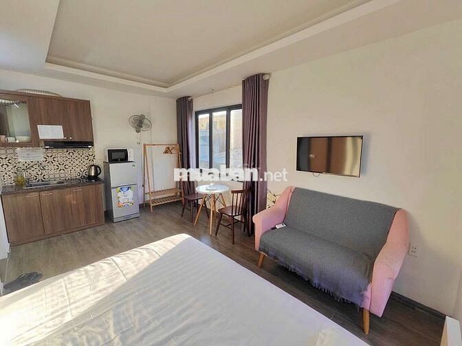 Trống sẵn Studio 28m2 full đồ ban công thoáng, Đội Cấn