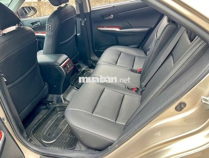 Camry 2.5Q 2014 nội ngoại thất đẹp nét căng
