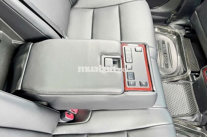 Camry 2.5Q 2014 nội ngoại thất đẹp nét căng