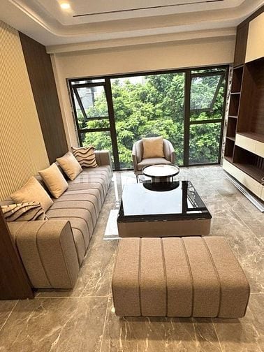 BÁN NHÀ THẠCH BÀN – 52M – 6 TẦNG THANG MÁY –Ô TÔ TRÁNH