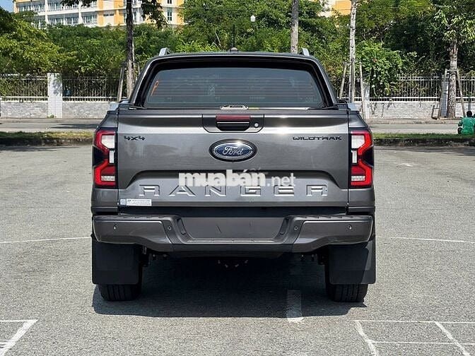 Ford Wildtrak 4x4 2024 SIÊU LƯỚT 4 ngàn km