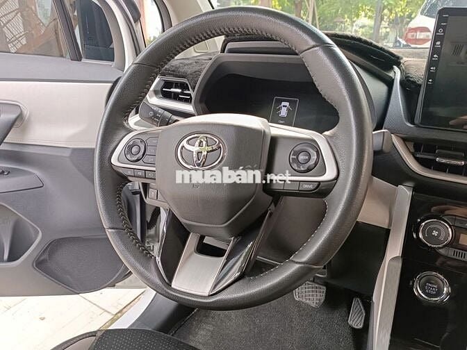 Toyota Veloz Cross 2022 CVT Top - 19000 km