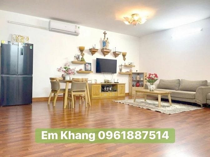 Bá.n căn CC mặt phố khu Bách Kinh Xây tầng thấp 97m2 2ngủ rộng - 8tỷ3