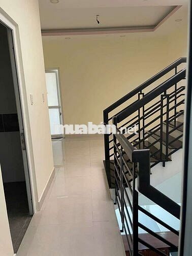 Cho thuê nhà đẹp TA 13  DT 90M 3P NGỦ GIÁ 7TR5