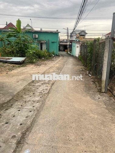 Đất Tân An Thủ Dầu Một đường 4m thôgchợ BếnThế 1/Huỳnh Thị Hiếu vào50m