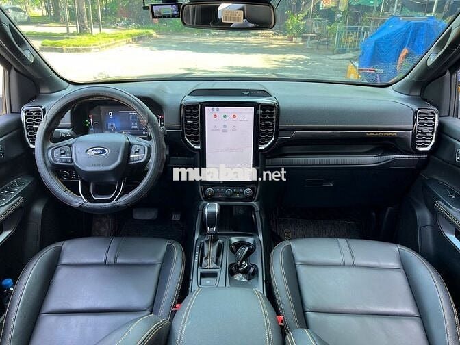 Ford Wildtrak 4x4 2024 SIÊU LƯỚT 4 ngàn km