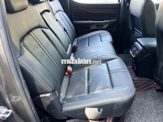 Ford Wildtrak 4x4 2024 SIÊU LƯỚT 4 ngàn km