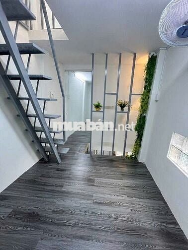 BÁN NHÀ ĐẸP TẠ QUANG BỬU - HẺM BA GÁC - 3 TẦNG 4PN 2WC  - NHỈNH 2 TỶ