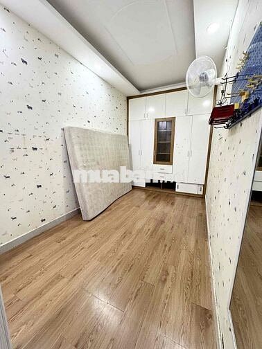 CHỦ NHÀ CHO THUÊ CÂN 2 PHÒNG NGỦ FULL NỘI THẤT SƯ VẠN HẠNH QUẬN 10