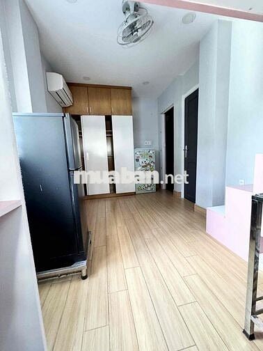 CHỦ NHÀ CHO THUÊ CÂN 2 PHÒNG NGỦ FULL NỘI THẤT SƯ VẠN HẠNH QUẬN 10