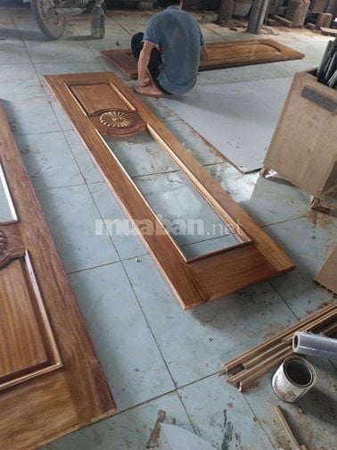 Tuyển thợ mộc có tay nghề, ưu tiên gỗ,có ăn chỗ ở tại Bình Chánh TPHCM