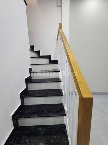 Nhà Xây Mới hẻm xe tải ADL P3Q8 35m2 trệt 2 lầu đúc SHR 2025 6ty5 còn 