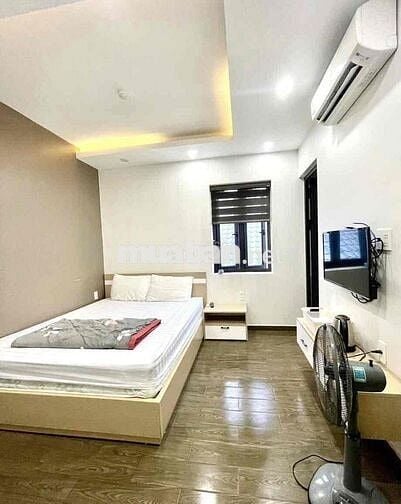 Nhà nghỉ 6 tầng KCN Tràng Duệ doanh thu hơn 1 tỷ/ năm giá 10,5 tỷ