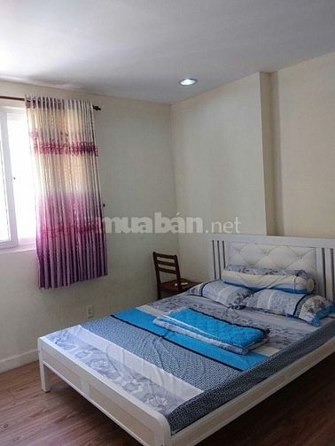 Chung cư 2PN-90m2-2WC có đủ nội thất, an ninh, không ngập nước, viewQ1