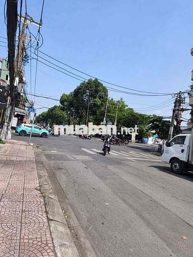 Cho thuê nhà góc 2 mặt tiền Bình Phú P10 Q6