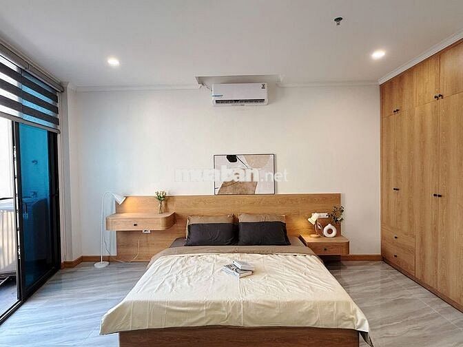 CHO THUÊ STUDIO BAN CÔNG FULL NỘI THẤT MỚI TINH NGAY KIM MÃ, ĐỘI CẤN