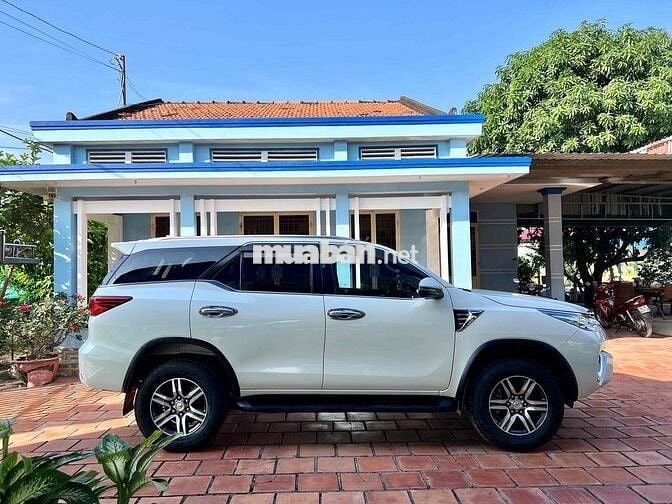 Fortuner 2018 Dầu tự động Xe gia đình SG 51G-