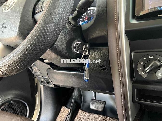 Fortuner 2018 Dầu tự động Xe gia đình SG 51G-