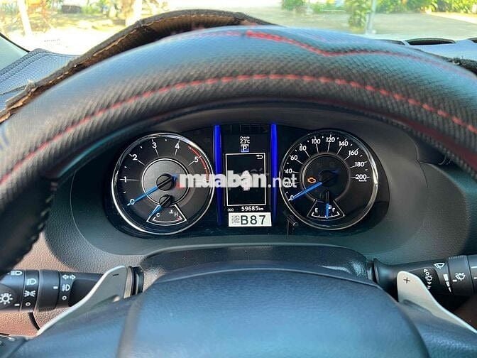 Fortuner 2018 Dầu tự động Xe gia đình SG 51G-