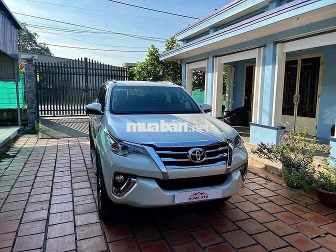 Fortuner 2018 Dầu tự động Xe gia đình SG 51G-