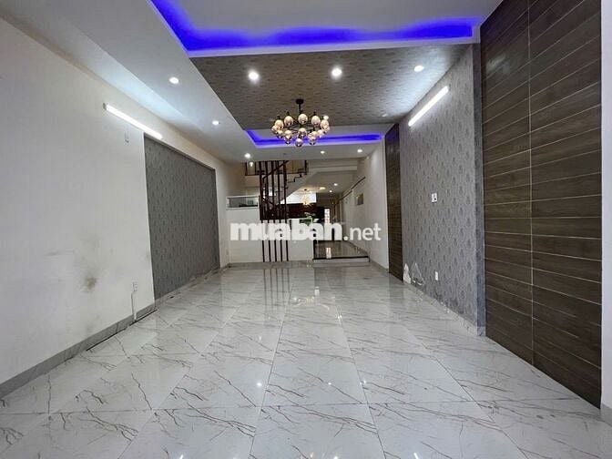 CC cho thuê nhà 3 tầng mặt tiên khu Hoà Xuân