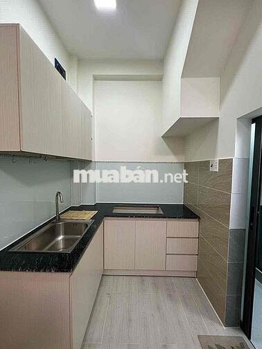 Nhà Mới Xây Cho Thuê ( Có Bancong )