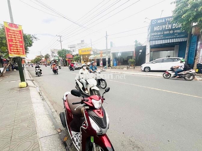 MẶT TIỀN ĐƯỜNG TRẦN HƯNG ĐẠO DT 258,5m2