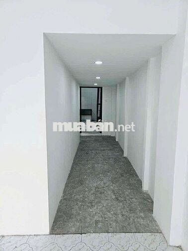 Mb PASTUER Q1. ĐỐI DIỆN SG CENTER, DT 100M2. giá có 20tr