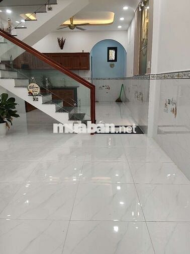 MÌNH BÁN NHÀ ĐẸP, HIẾM HẺM XE HƠI TÂN KỲ TÂN QUÝ, TÂN PHÚ, CHỈ 4.9 TỶ