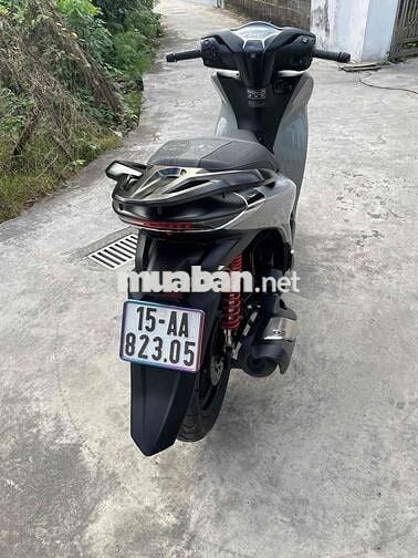 Cần bán sh 125 cbs 2023 1 chủ k lỗi lầm