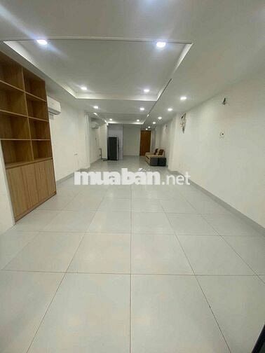 Cho Thuê mặt bằng kinh doanh, văn phòng, showroom,… trung tâm Quận 7