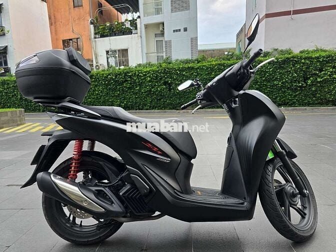 Honda SH160i 2023