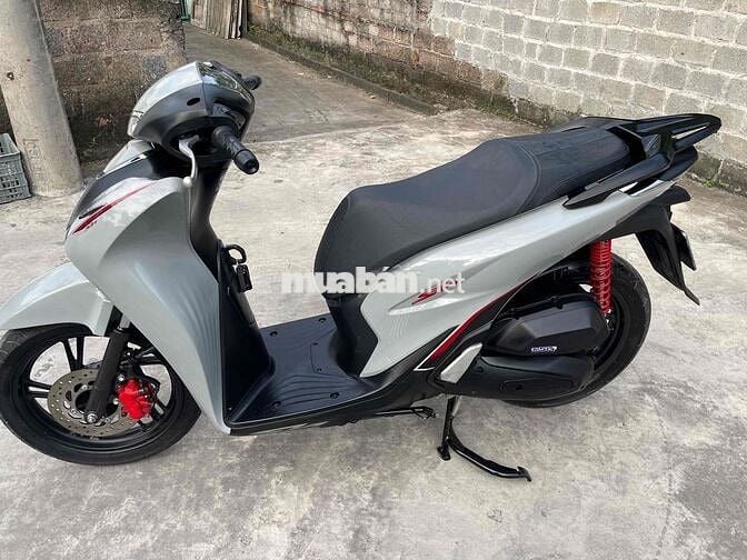 Cần bán sh 125 cbs 2023 1 chủ k lỗi lầm