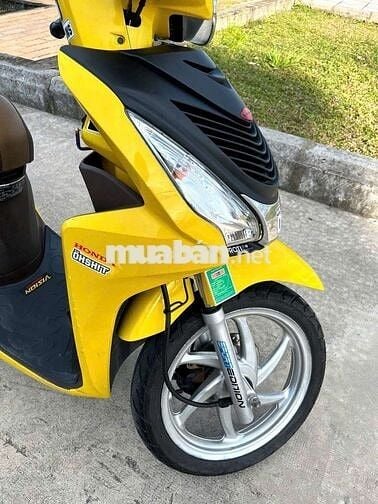 Honda Vision 2019 màu Vàng 39999 km