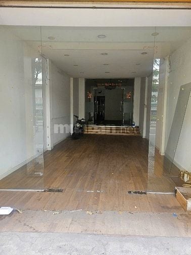 Cho thuê nhà mặt tiền Quang Trung, P8, Q. Gò Vấp giá 30tr.