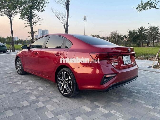 Kia Cerato 2021 bản  1.6 MT odo 85000 km